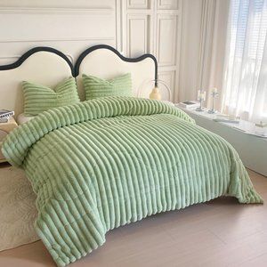 Mint Green Soft Faux Fur Bedding Set Striped Comforter Shams Queen Size Bed New